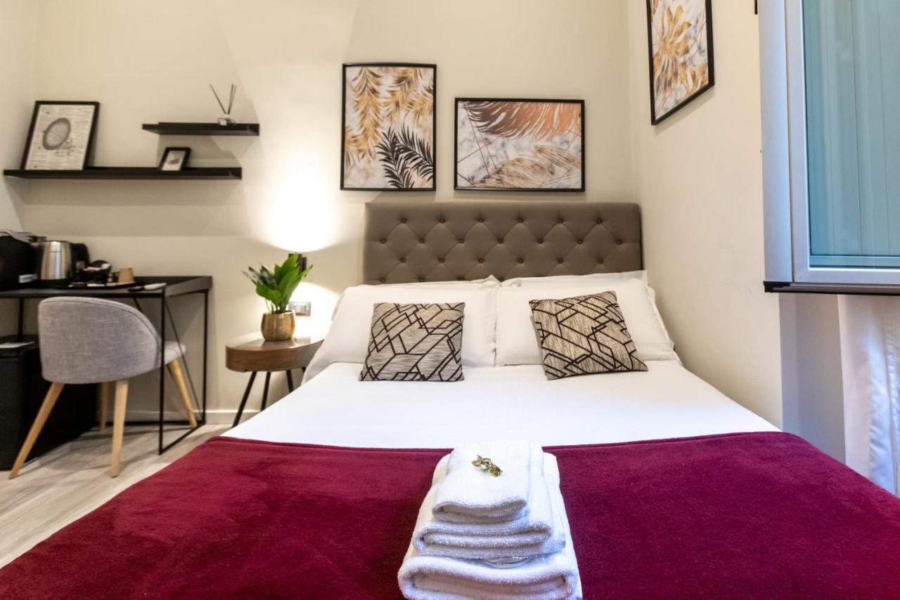 Suites 44 - Guesthouse โรม ภายนอก รูปภาพ