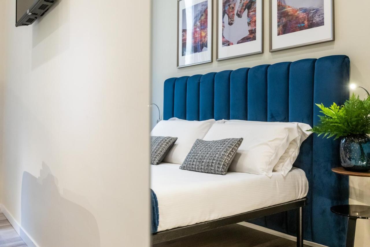 Suites 44 - Guesthouse โรม ภายนอก รูปภาพ