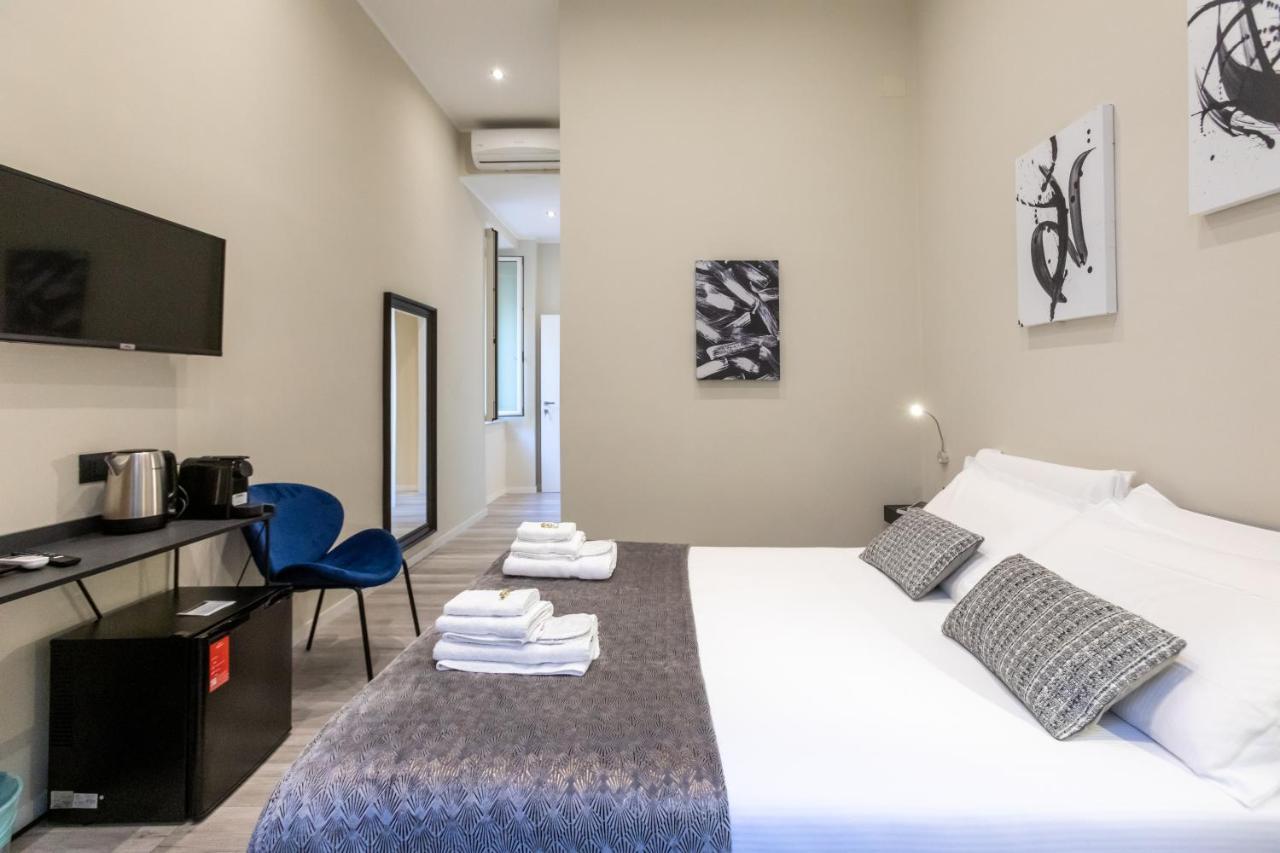 Suites 44 - Guesthouse โรม ภายนอก รูปภาพ